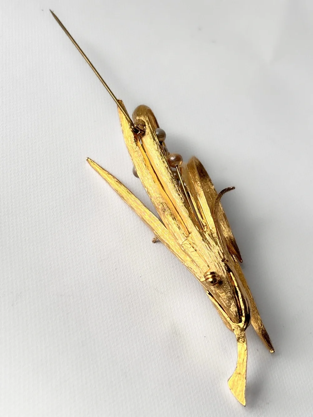 Vintage Richelieu Pearl Lily Gold Tone Brooch 1950’s